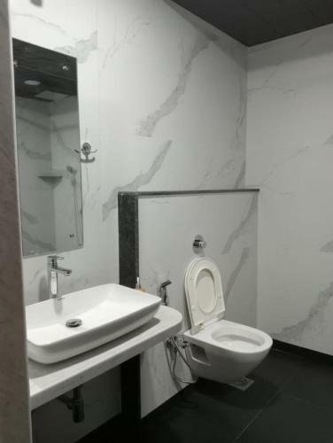 Lion's Villa 4bhk