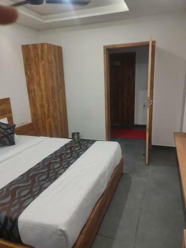 Hotel Fun Imperial Morbi