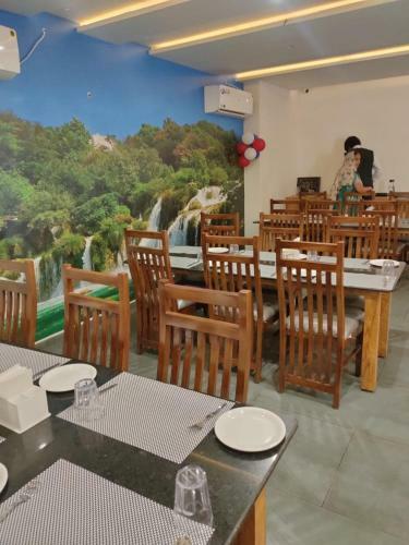 Hotel Fun Imperial Morbi