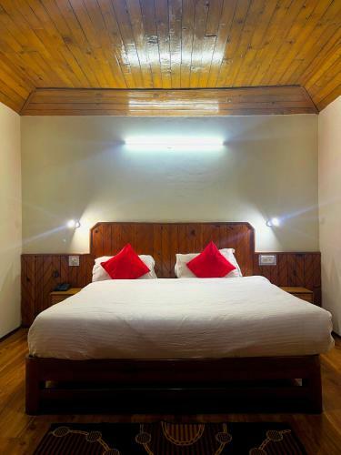 Hotel Emerald Origins