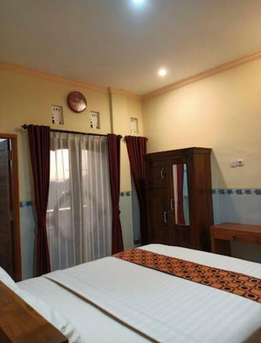 Hostal They Oenk - Gek Manik Homestay