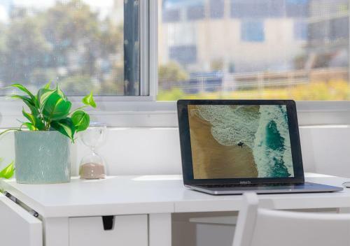 Apartamento Cozy Beach Front Studio With Aircon