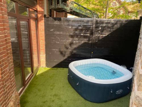 Studio Duplex Avec Spa Et Cour Priv�e