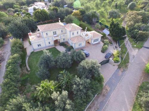 Villa Heated Pool , Jacuzzi, Wifi ,games Rooms,9 Bedrooms