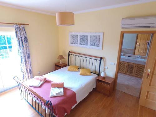 Villa Heated Pool , Jacuzzi, Wifi ,games Rooms,9 Bedrooms