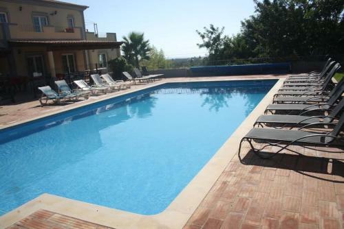 Villa Heated Pool , Jacuzzi, Wifi ,games Rooms,9 Bedrooms
