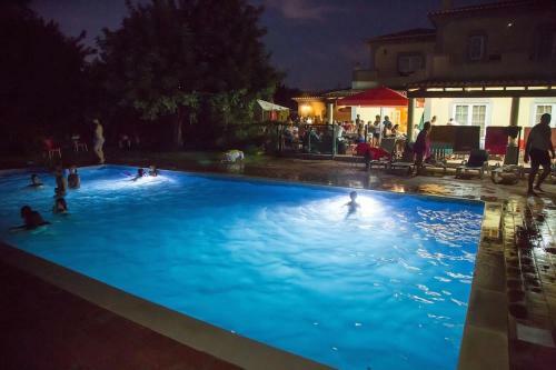 Villa Heated Pool , Jacuzzi, Wifi ,games Rooms,9 Bedrooms