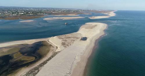 Villa Heated Pool , Jacuzzi, Wifi ,games Rooms,9 Bedrooms