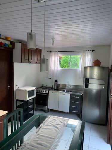 Casa Com Vista Para Mar Pr�x. Parque Beto Carrero