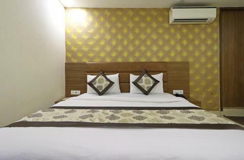 Hotel D'capitol - Delhi Airport