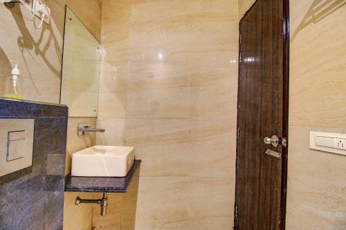 Hotel Fabexpress Iconic Salty Mahipalpur