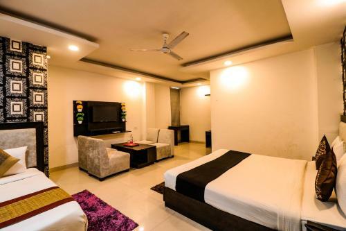 Hotel Olive Zone Near Delhi Airport