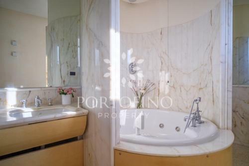 Luxurious House Golf And Relax