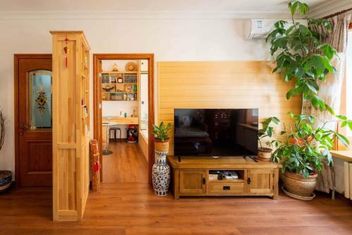 Locals Apartment Inn 20