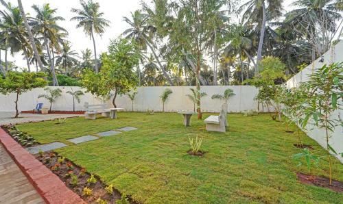Hotel Treebo Trend Sri Saveraa Residency
