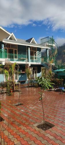 Riverdale-kasauli.swimming Pool,rain Dance,bonfire