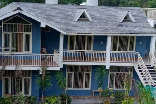 Riverdale-kasauli.swimming Pool,rain Dance,bonfire