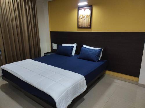 1bhk Service Apartment 212