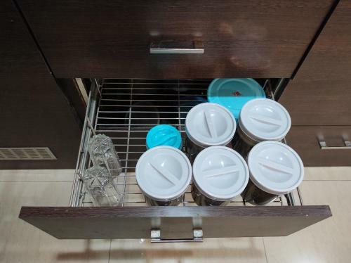 1bhk Service Apartment 212