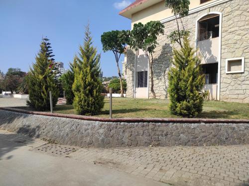 1bhk Service Apartment 212