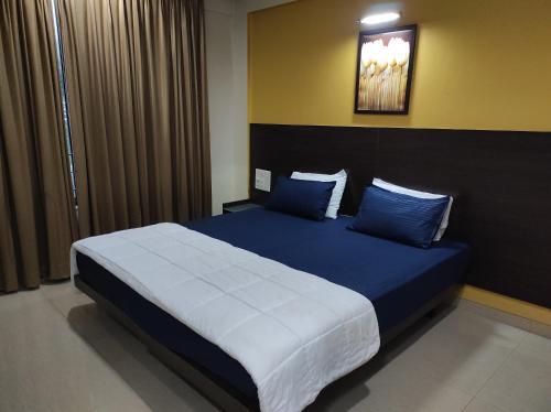 1bhk Service Apartment 212