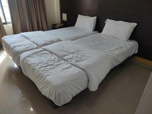 1bhk Service Apartment 212