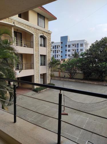 1bhk Service Apartment 212