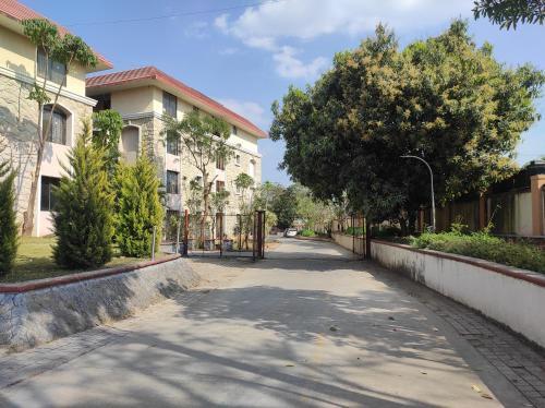 1bhk Service Apartment 110