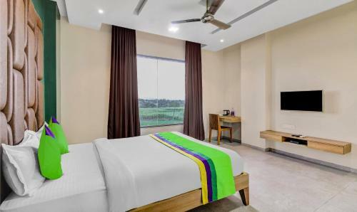 Treebo Trend Hotel Sky Inn Satara