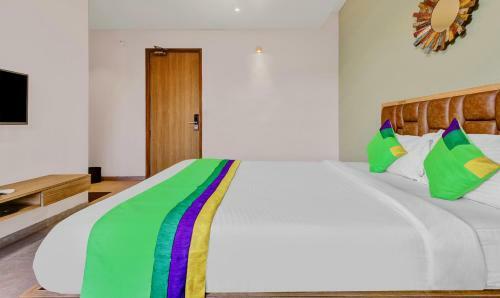 Treebo Trend Hotel Sky Inn Satara