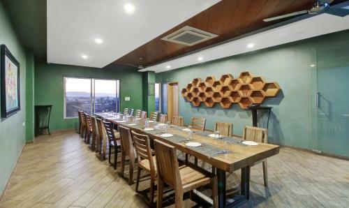 Treebo Trend Hotel Sky Inn Satara