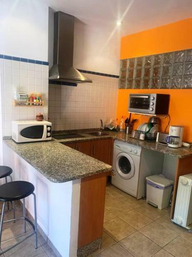 Apartamento Estudio En Puerto Sherry Con Aire Acondicionado