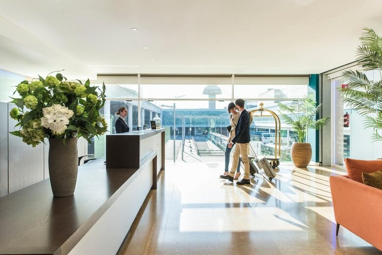 Hotel Air Rooms Barcelona Airport By Premium Traveller