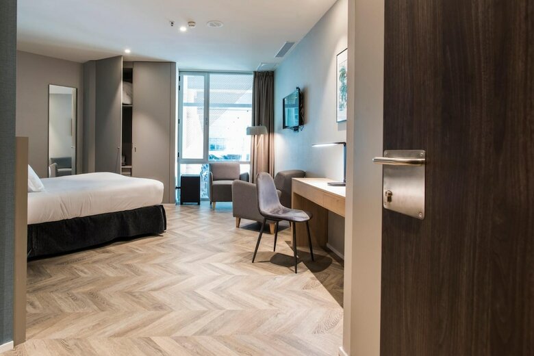 Hotel Air Rooms Barcelona Airport By Premium Traveller