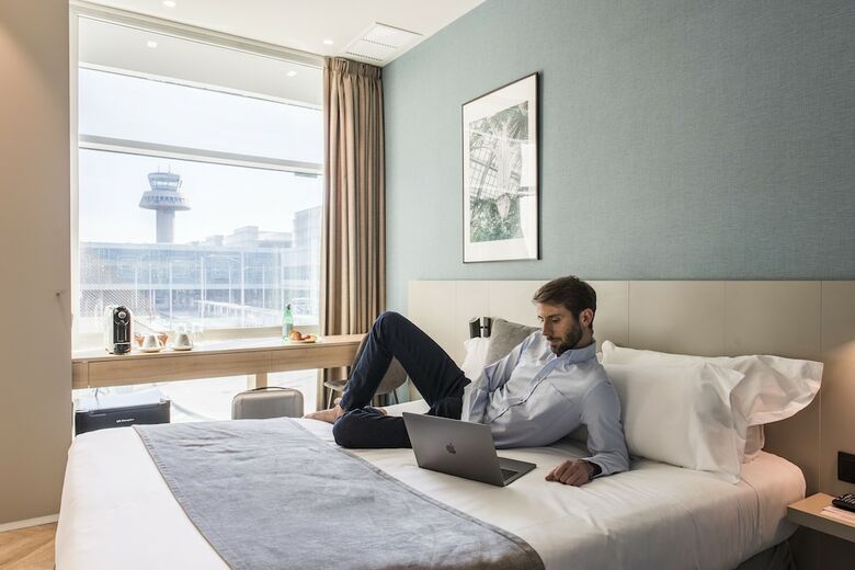 Hotel Air Rooms Barcelona Airport By Premium Traveller