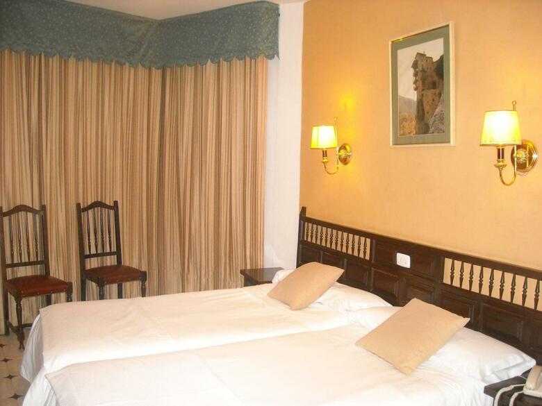 Hostal Residencia Avenida