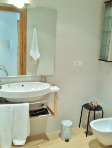 Apartamentos Puerto Basella