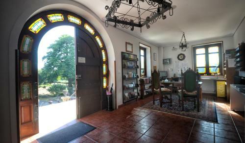 Mar De Queo Hotel