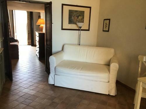 Favignana, Egadi. Casa Indipendente Con Terrazza.