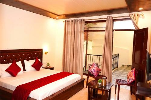 Vishal Holiday Home