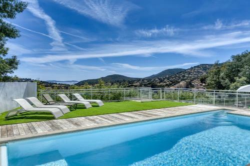 Belle Villa Contemporaine Avec Vue Mer