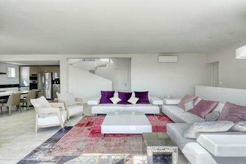 Belle Villa Contemporaine Avec Vue Mer