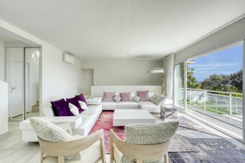 Belle Villa Contemporaine Avec Vue Mer