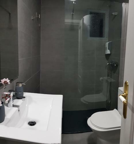 Duquesa Mar�a Apartamento En El Coraz�n De Granada