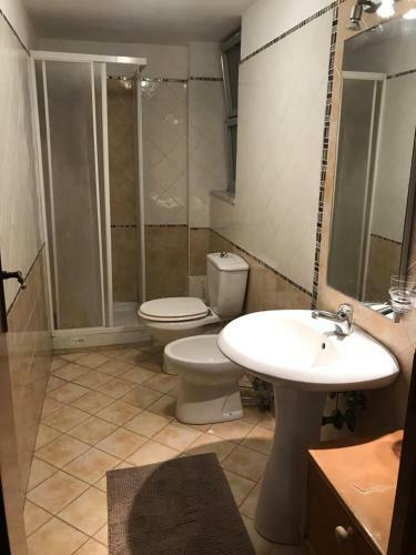 Tysandros Seaview Apartments