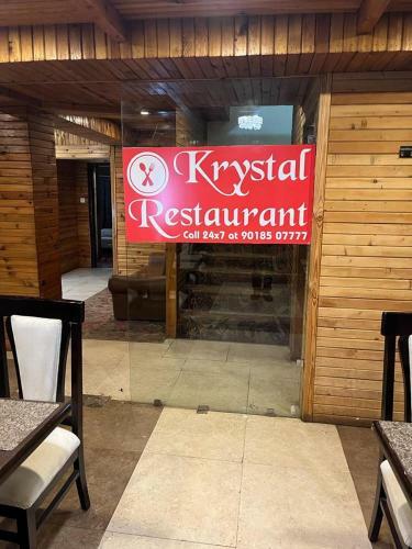 Hotel Krystal & Restaurant