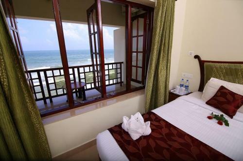 Hotel Searock Beach Resort