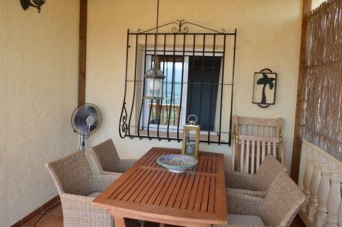 Villa With Amazing Views & Private Pool