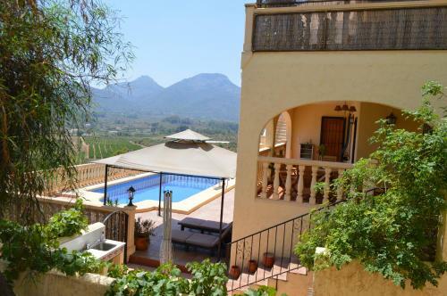 Villa With Amazing Views & Private Pool
