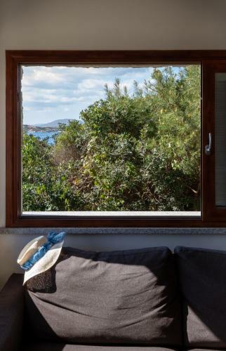 Homey Experience - White Villa Panorama